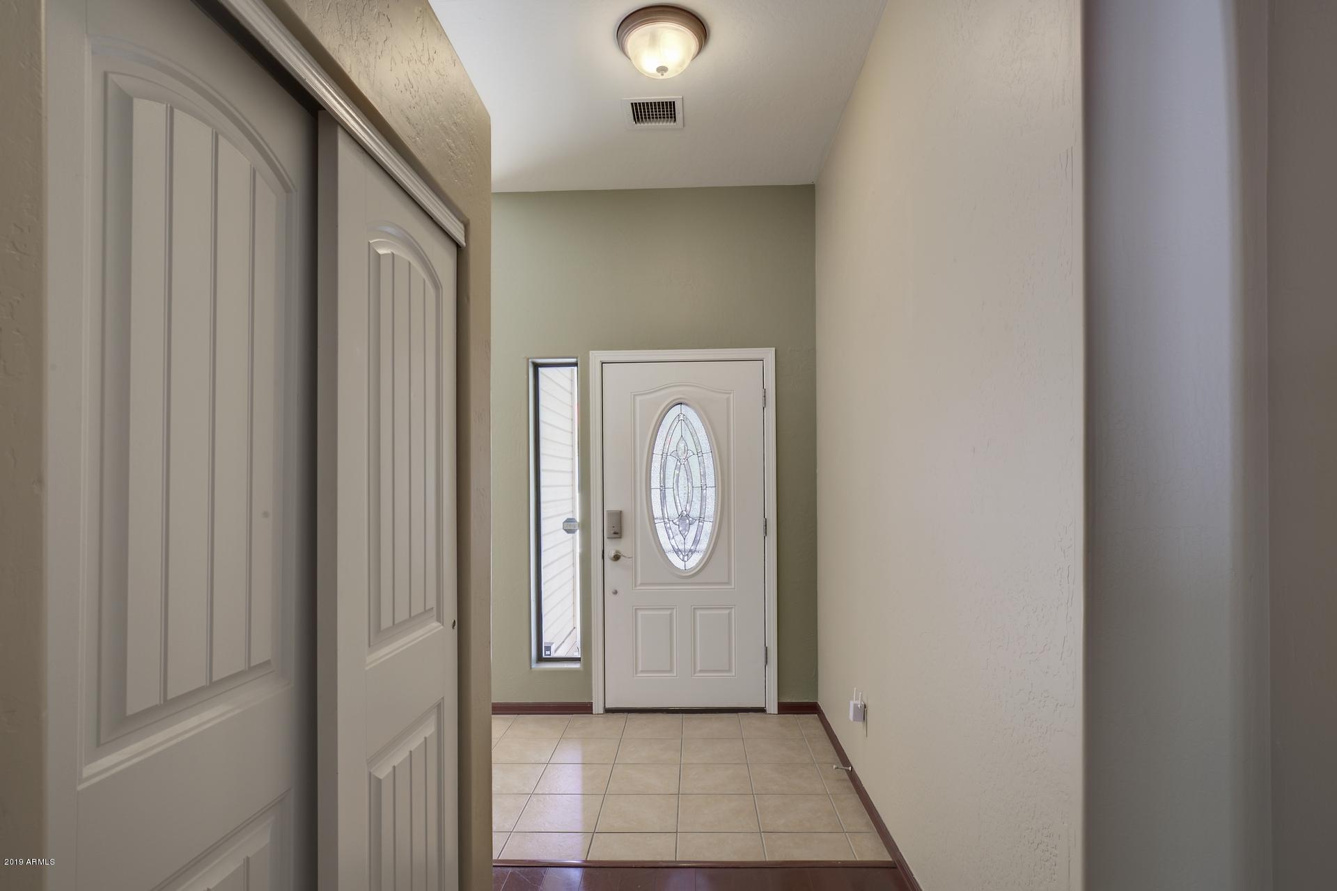 110 North McLane Road Payson, AZ 85541 - Photo 6 of 40 Upon Entry Hallway