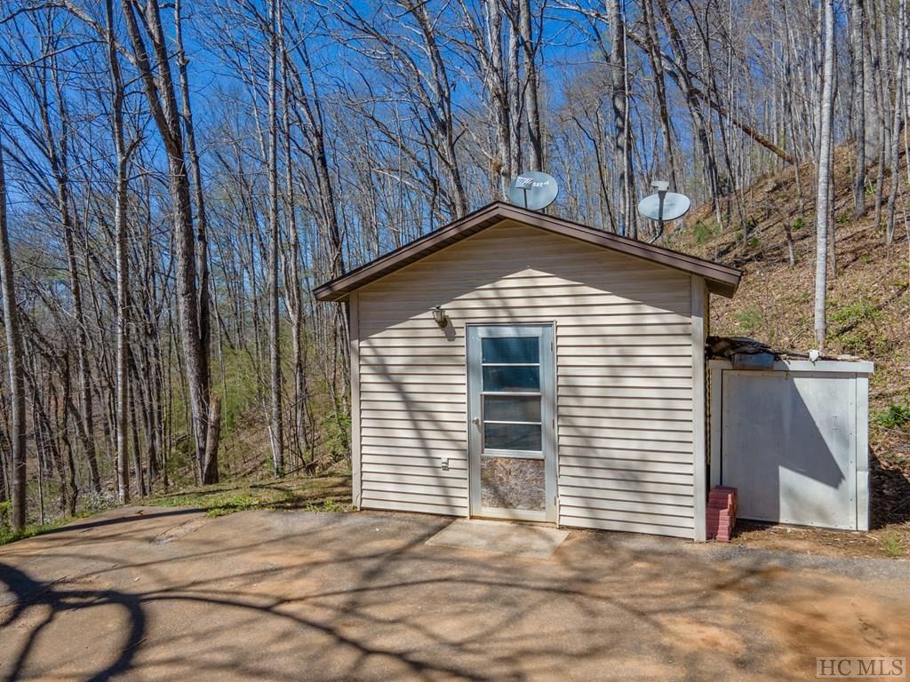 306 Griffin Road Franklin, NC 28734 - Photo 51 of 64 Gallery Image 51