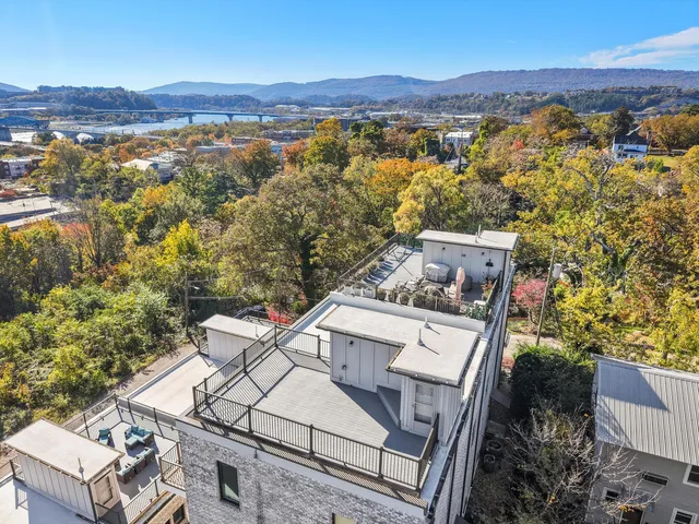 $1,098,000 | 294 Druid Lane, Chattanooga, TN 37405