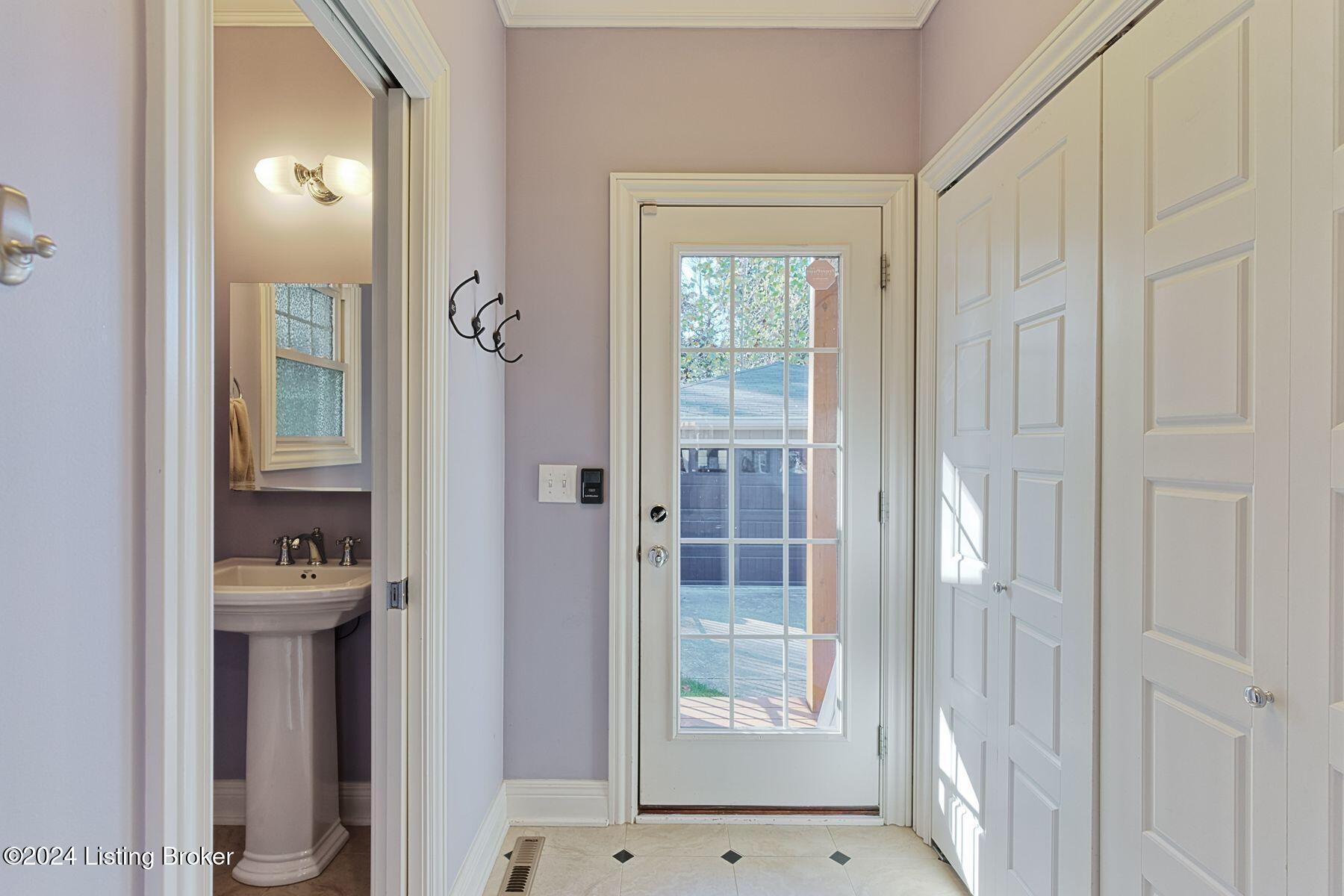 124 Ridgeway Avenue Louisville, KY 40207 - Photo 19 of 45 photo_online_019