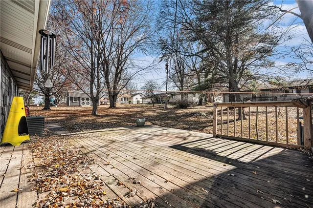 $220,000 | 111 Pawnee Avenue, Hiawatha, KS 66434