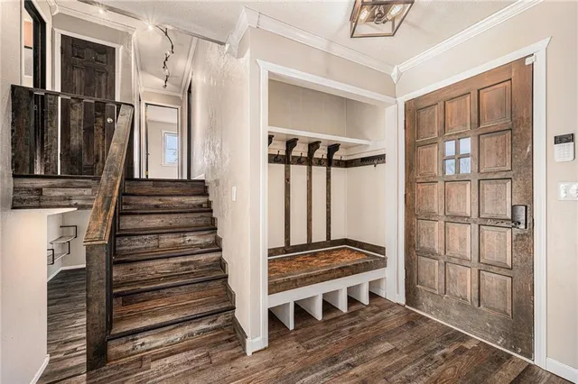 $220,000 | 111 Pawnee Avenue, Hiawatha, KS 66434