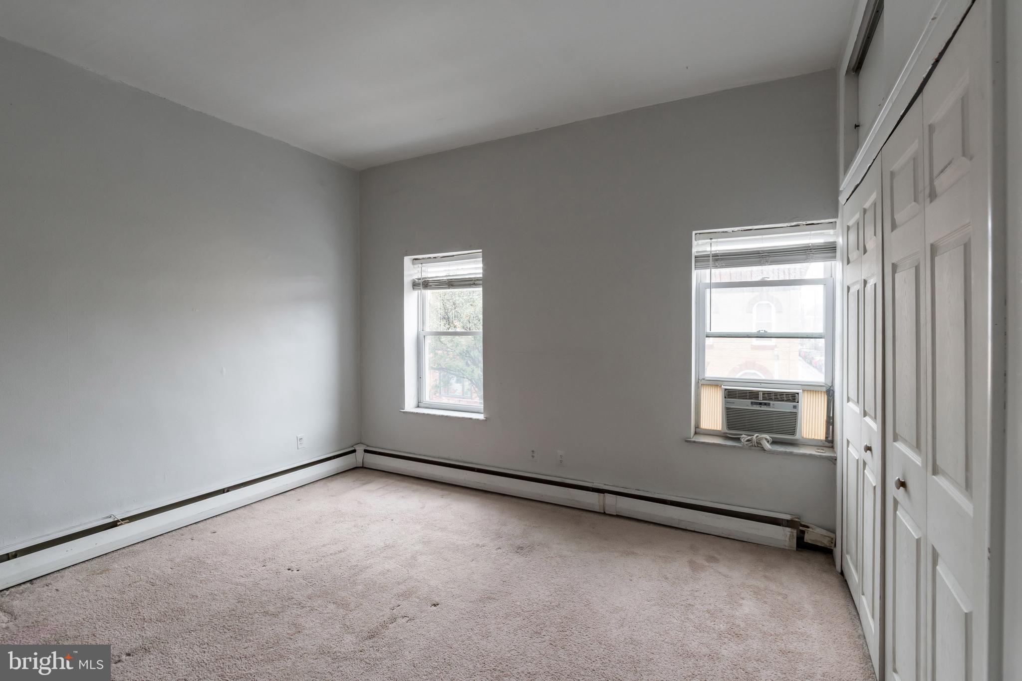 1325 West Porter Street Philadelphia, PA 19148 - Photo 14 of 17 a view of an empty room with a window