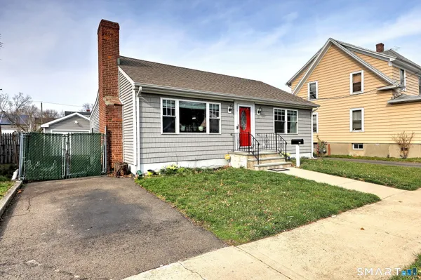 $399,900 | 35 Nelson Terrace, Bridgeport, CT 06610