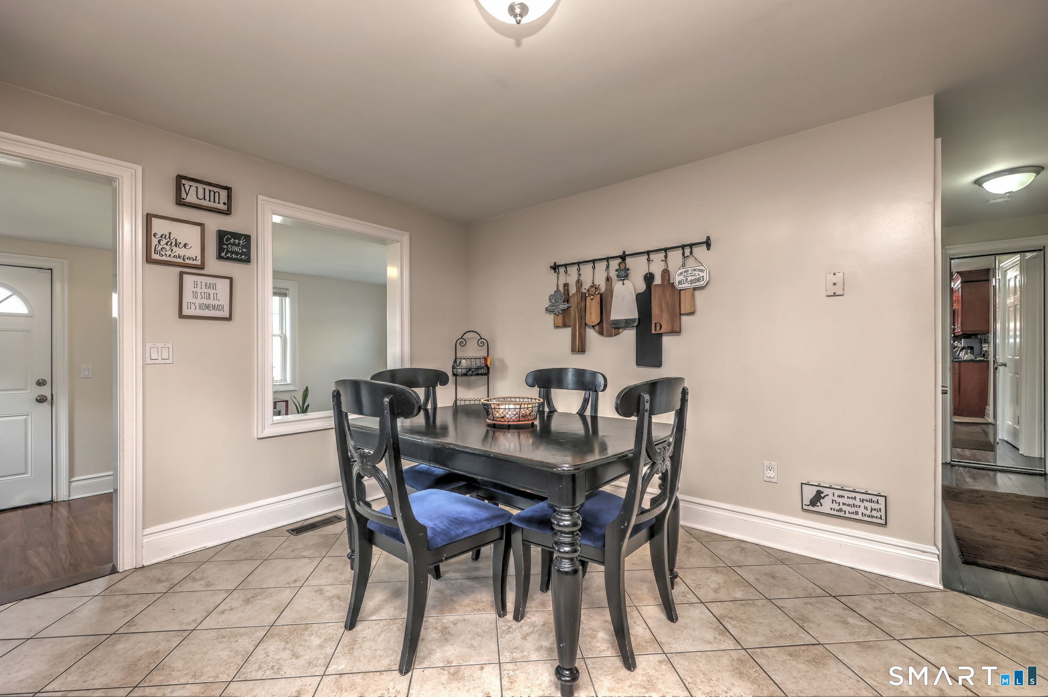 35 Nelson Terrace Bridgeport, CT 06610 - Photo 13 of 34