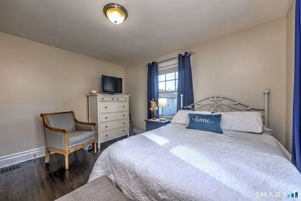 $399,900 | 35 Nelson Terrace, Bridgeport, CT 06610