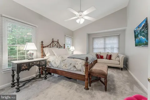 $769,900 | 5715 Flagler Drive, Centreville, VA 20120