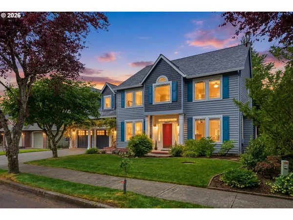 $925,000 | 2407 Northwest 45th Avenue, Camas, WA 98607