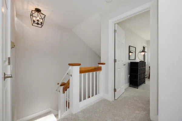 $529,000 | 170 Sugar Hill Lane, Hartford, VT 05059