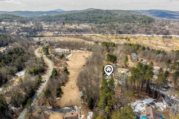 $529,000 | 170 Sugar Hill Lane, Hartford, VT 05059
