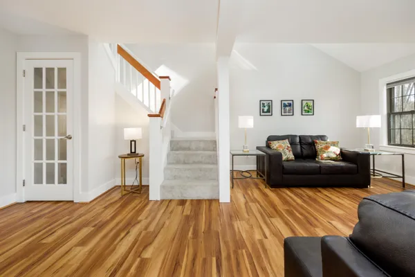 $529,000 | 170 Sugar Hill Lane, Hartford, VT 05059