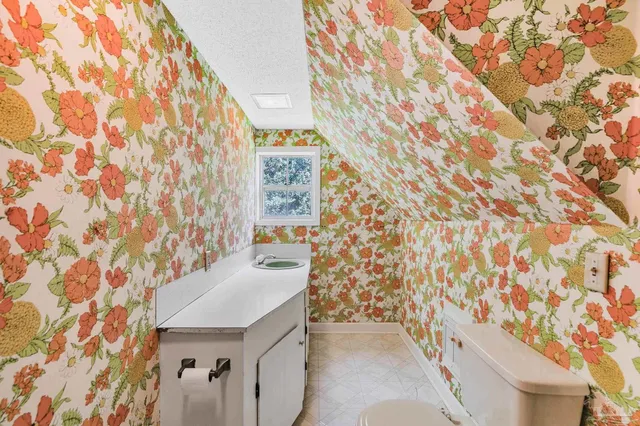 $399,000 | 625 Arthur Hall Road, Atmore, AL 36502