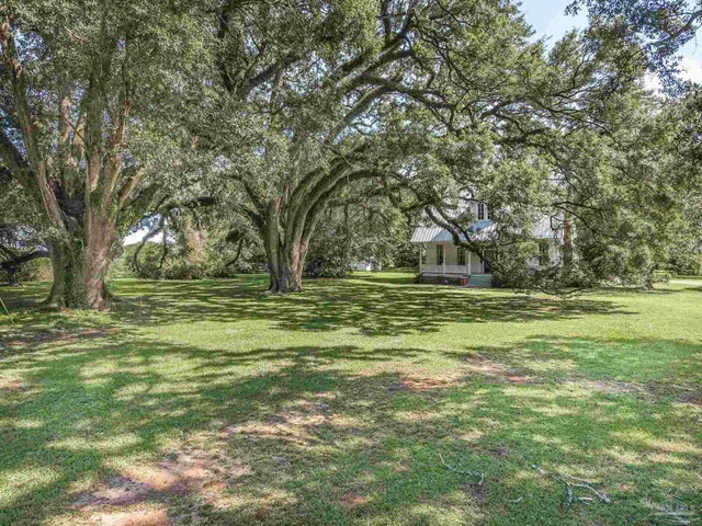 $399,000 | 625 Arthur Hall Road, Atmore, AL 36502