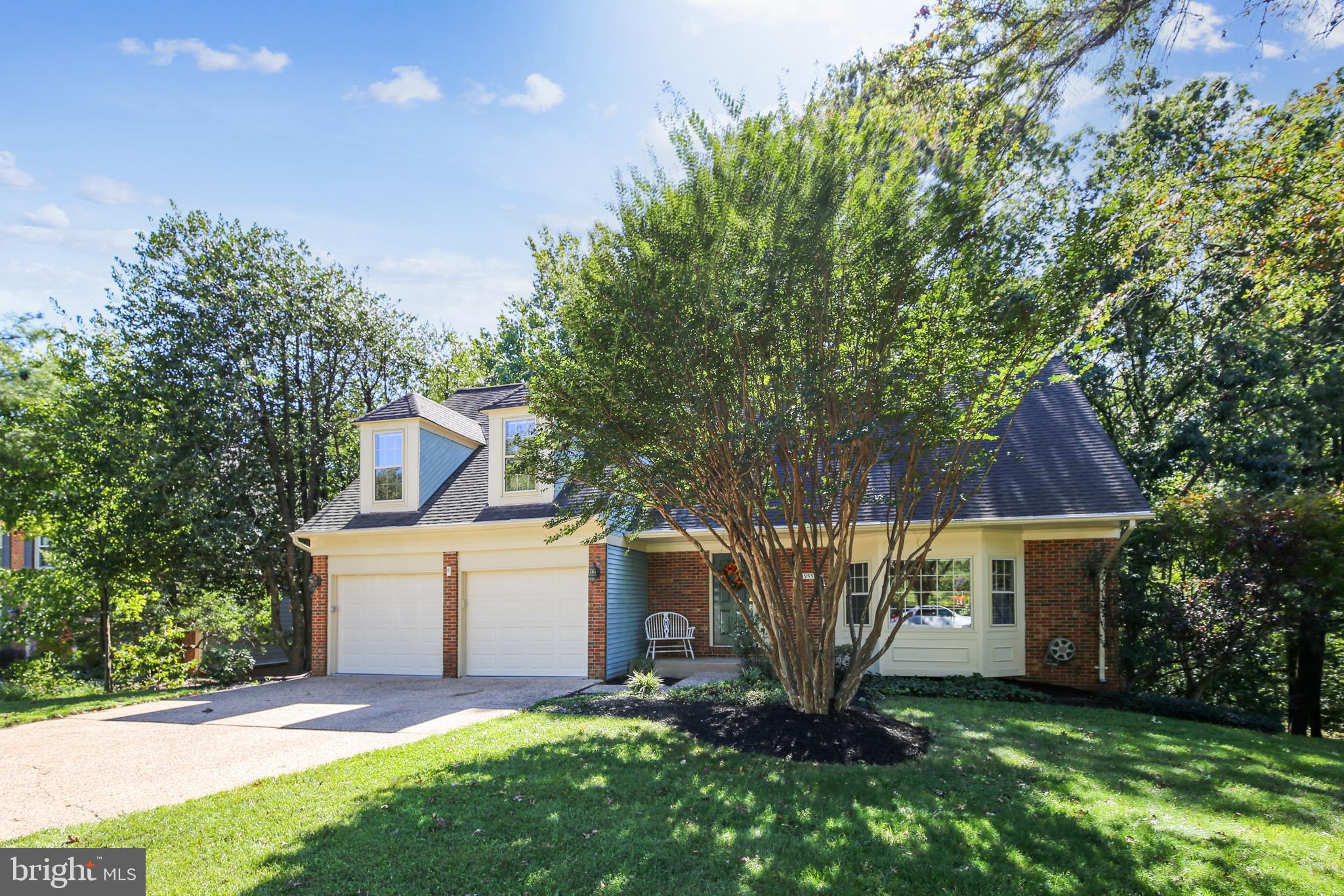 11955 Grey Squirrel Lane Reston, VA 20194 - Photo 2 of 61 Home tucked in wooded .38 acres