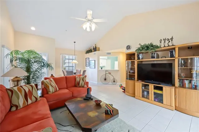 $259,900 | 7033 Strand Circle, Unit 102, Bradenton, FL 34203