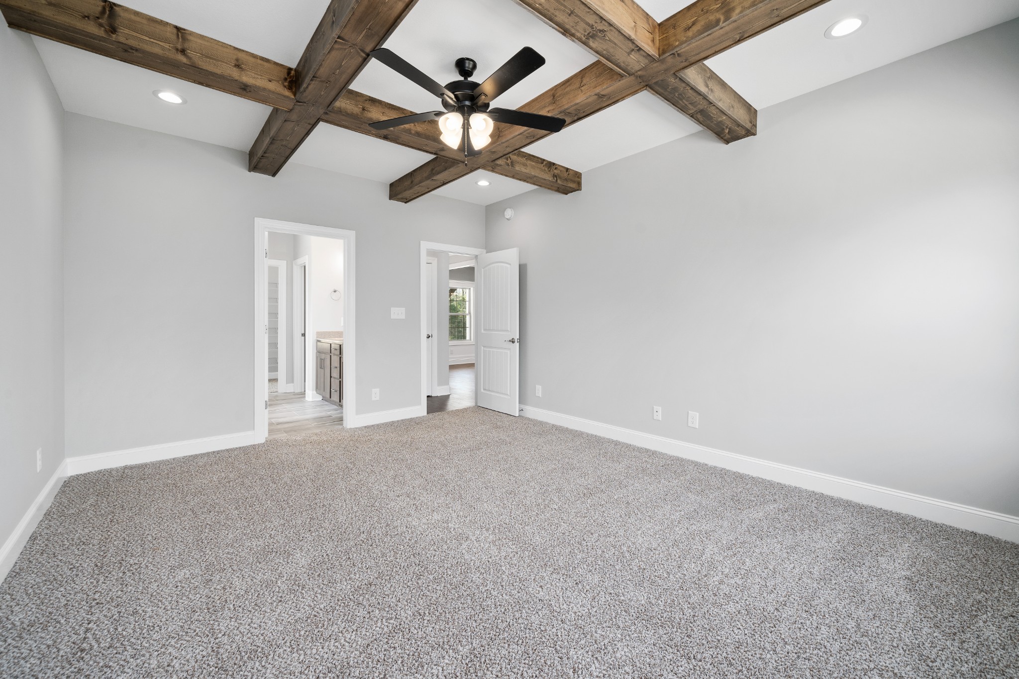 267 Alonzo Place Cunningham, TN 37052 - Photo 17 of 40 en empty room with ceiling fan and a ceiling fan