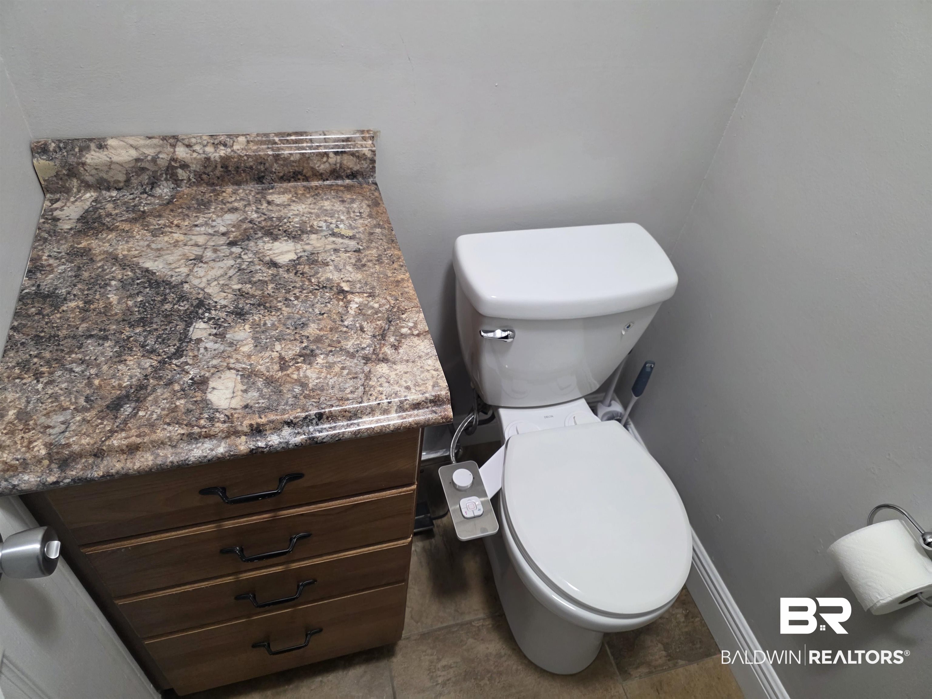 6701 Dickens Ferry Road, Unit 33 Mobile, AL 36608 - Photo 29 of 44 Gallery Image 29