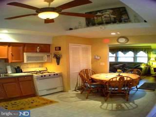 9 Gilmore Road Ewing, NJ 08628 - Photo 3 of 6