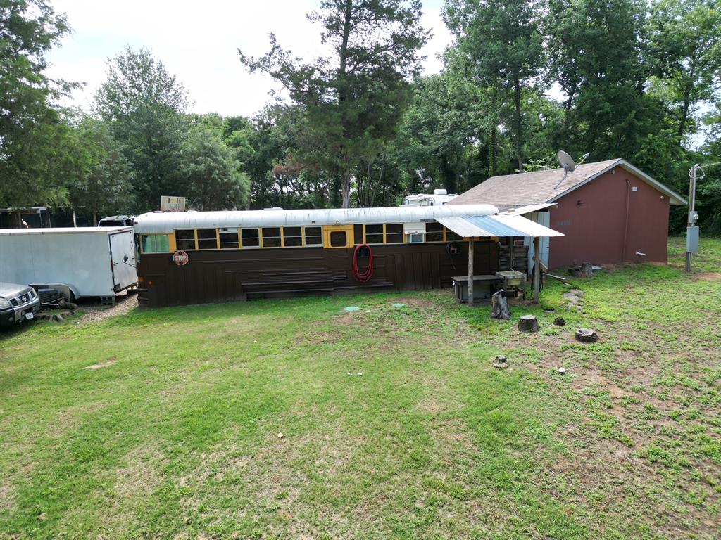 9428 Rolling Acres Road Tool, TX 75143 - Photo 4 of 13
