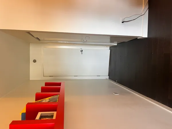 $3,000 | 235 West Van Buren Street, Unit 2415, Chicago, IL 60607