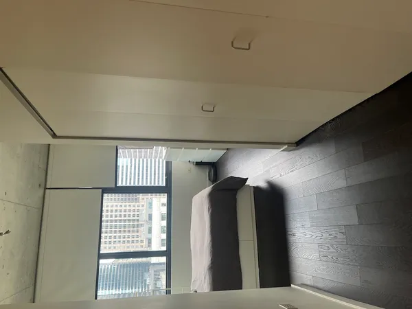 $3,000 | 235 West Van Buren Street, Unit 2415, Chicago, IL 60607