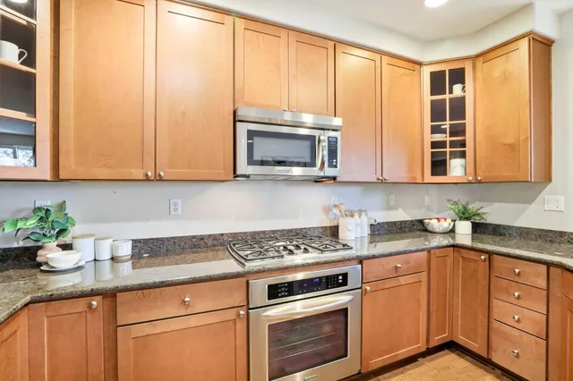 $1,099,000 | 846 Font Terrace, San Jose, CA 95126