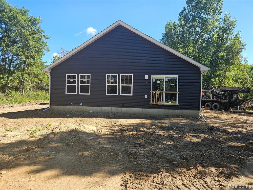 10767 North Latson Road Howell, MI 48855 - Photo 2 of 5