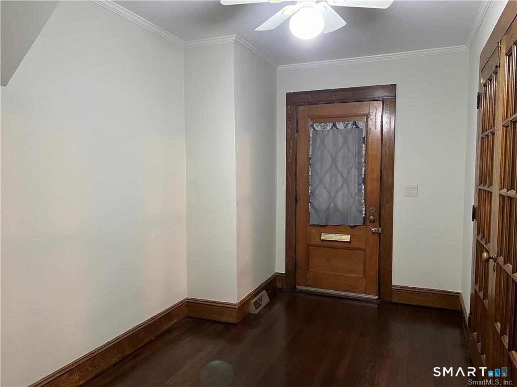 41-45 Wade Street Bridgeport, CT 06604 - Photo 15 of 40