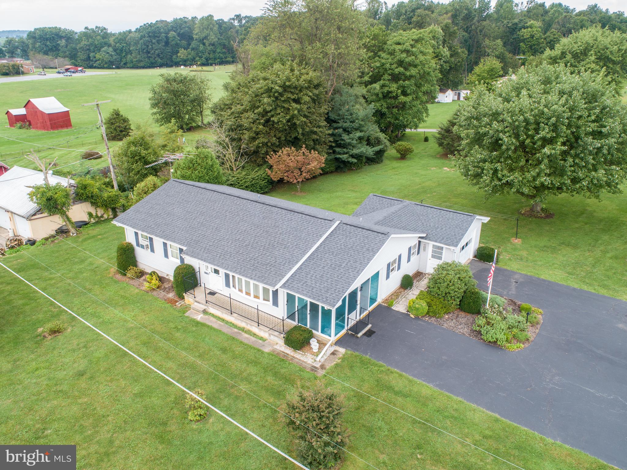 11134 Green Valley Road Union Bridge, MD 21791 - Photo 5 of 53
