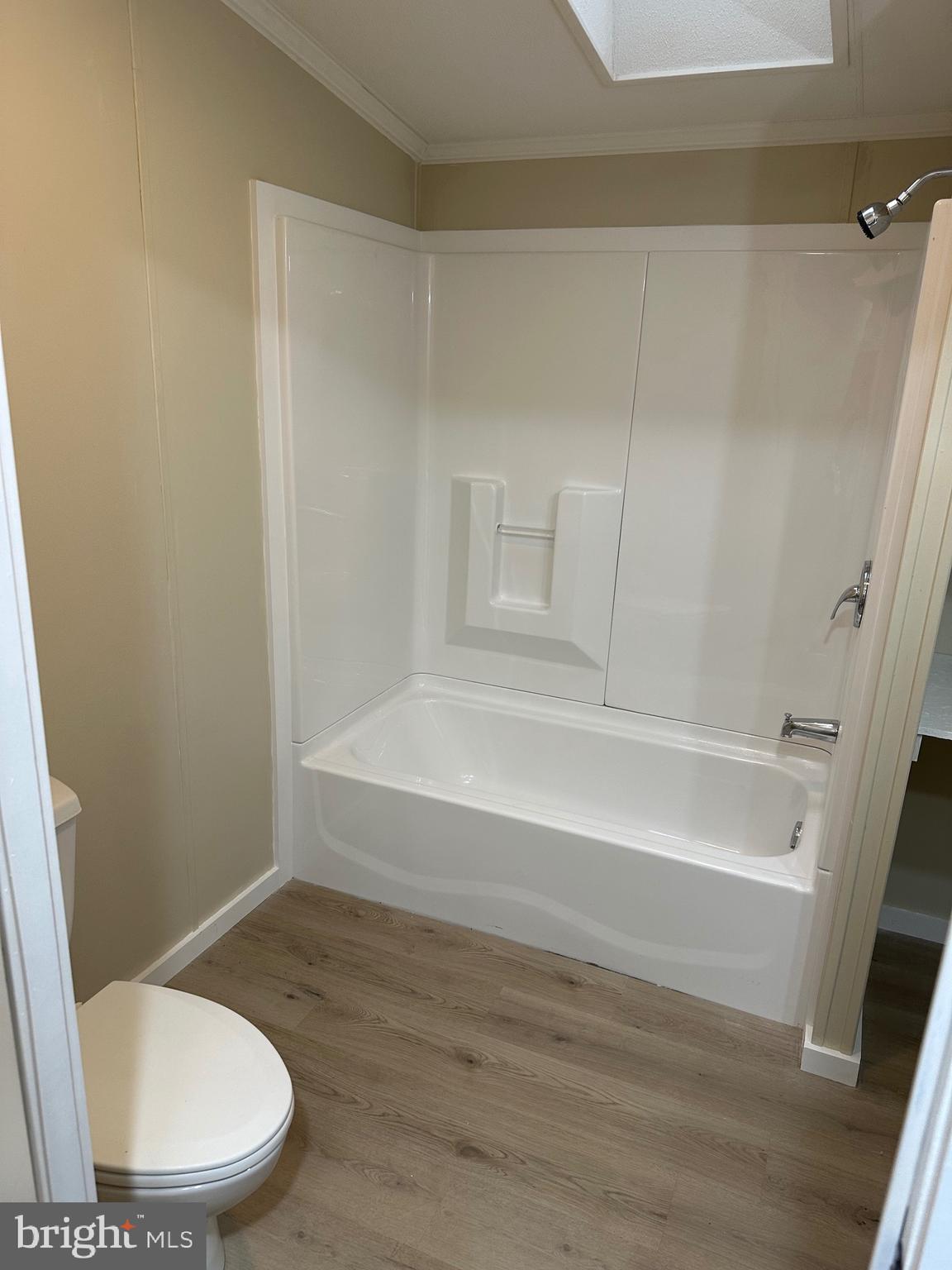 98 New Road Elverson, PA 19520 - Photo 8 of 11 Shower