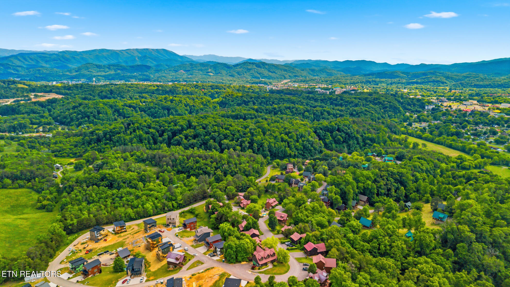 1571 Rainbow Ridge Way Sevierville, TN 37862 - Photo 38 of 44 dji_20260513162614_0444_d