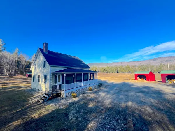 $897,000 | 139 Turner Road, Wentworth, NH 03282