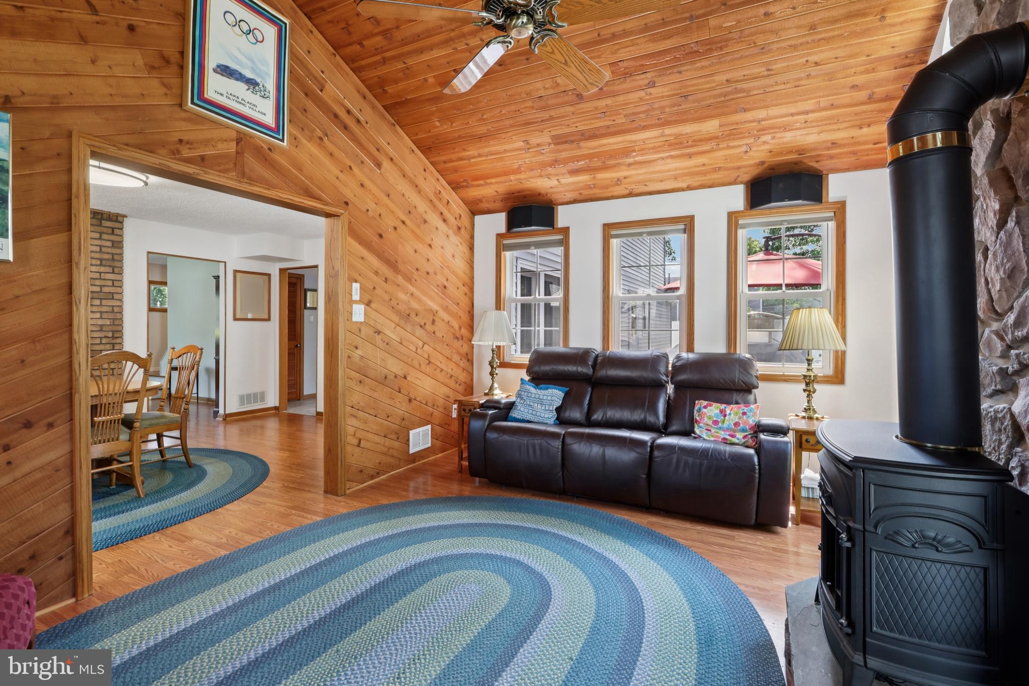 8 Coates Road Allentown, NJ 08501 - Photo 18 of 46 Den