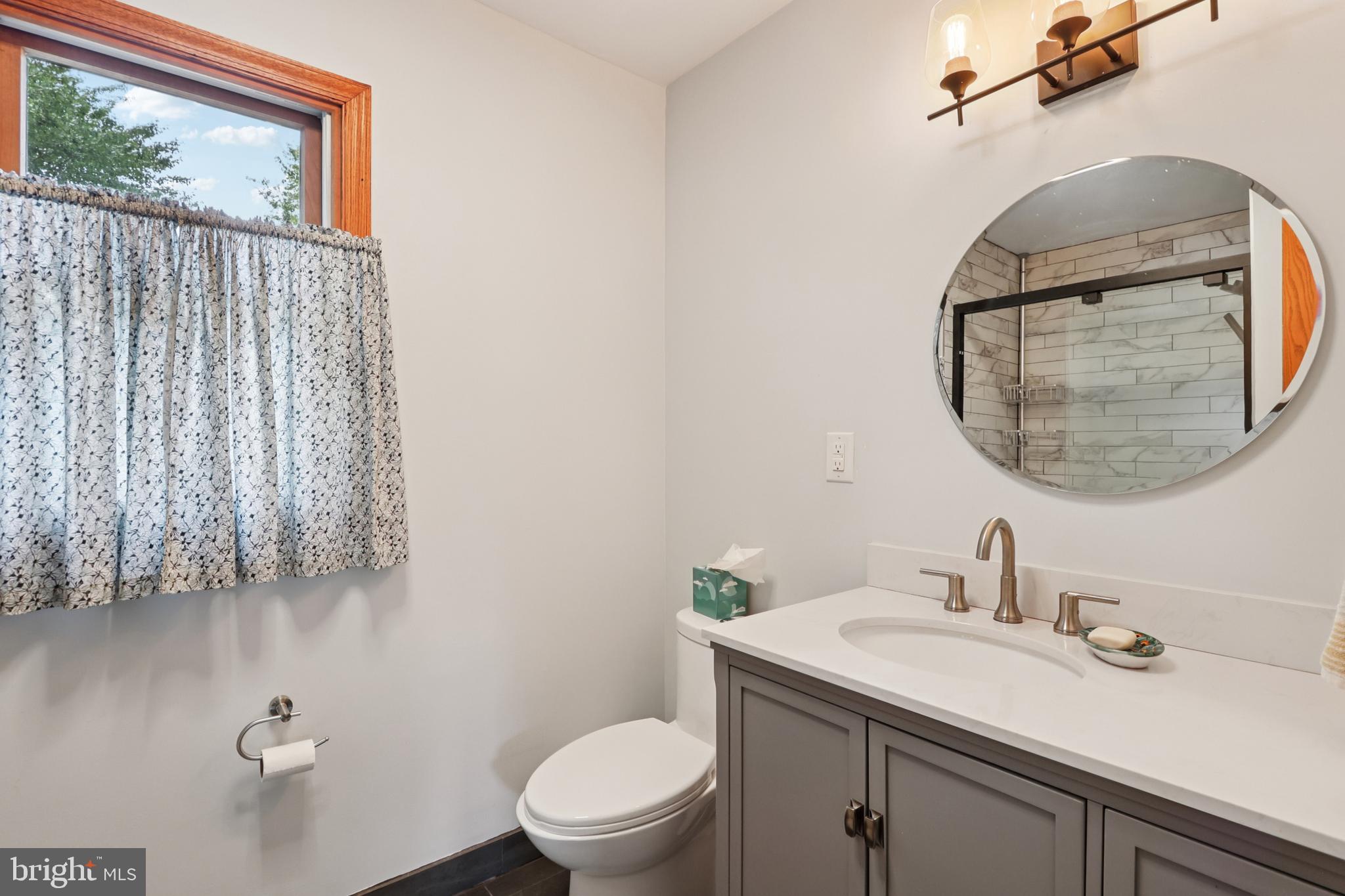 8 Coates Road Allentown, NJ 08501 - Photo 29 of 46 primary bedroom bath