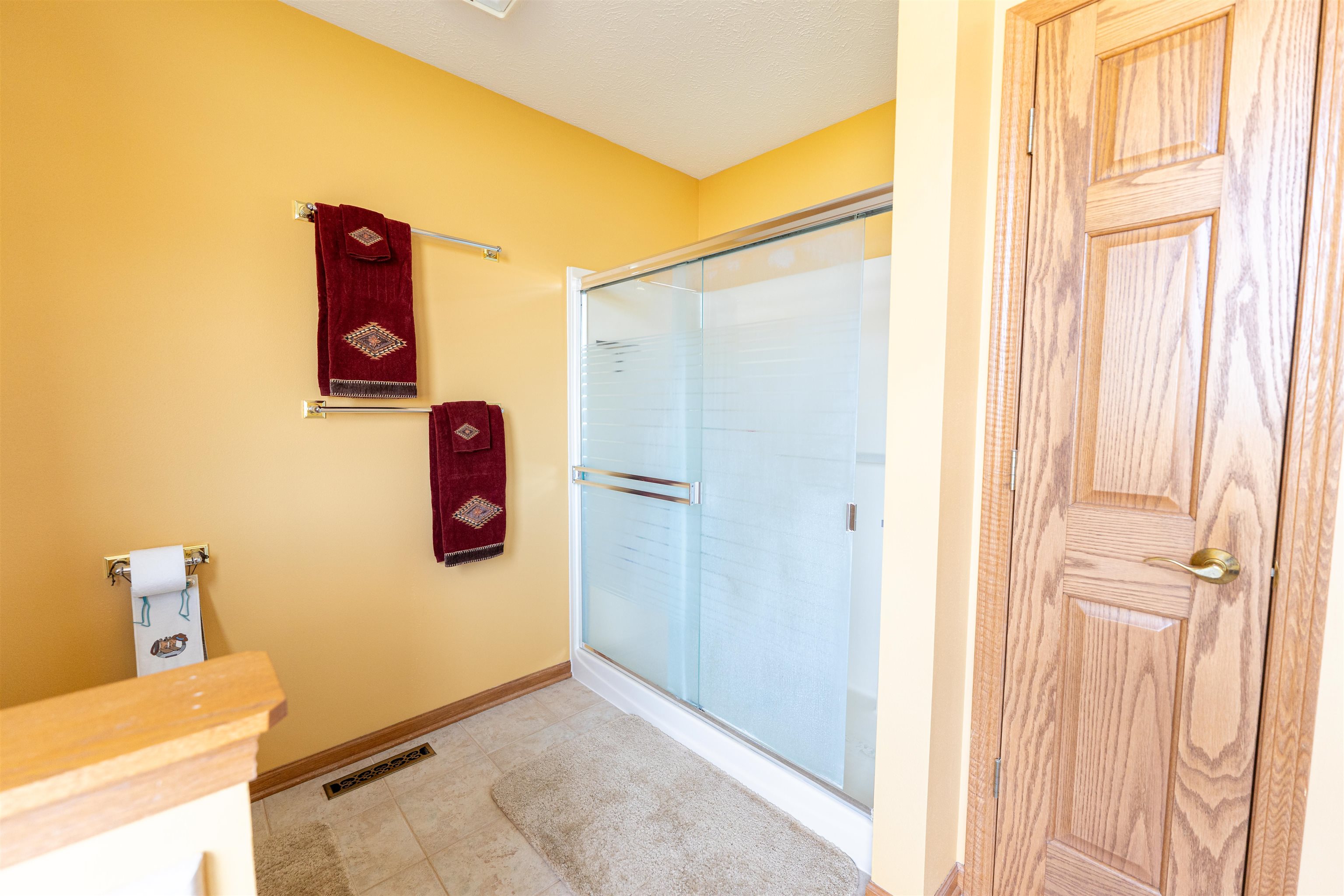 10477 (10 Ac) Telegraph Road Pecatonica, IL 61063 - Photo 33 of 99 Gallery Image 33