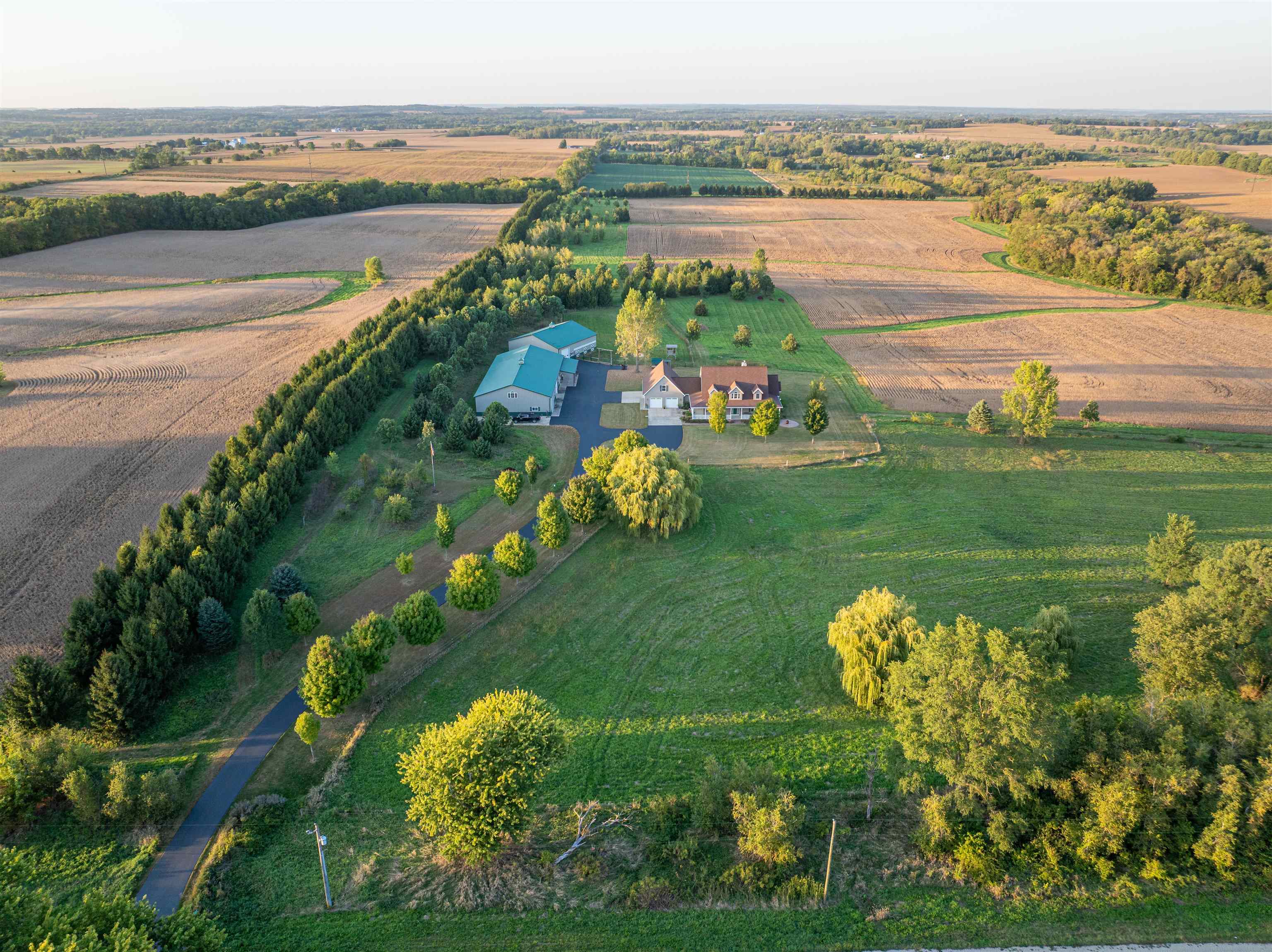 10477 (10 Ac) Telegraph Road Pecatonica, IL 61063 - Photo 7 of 99 Gallery Image 7