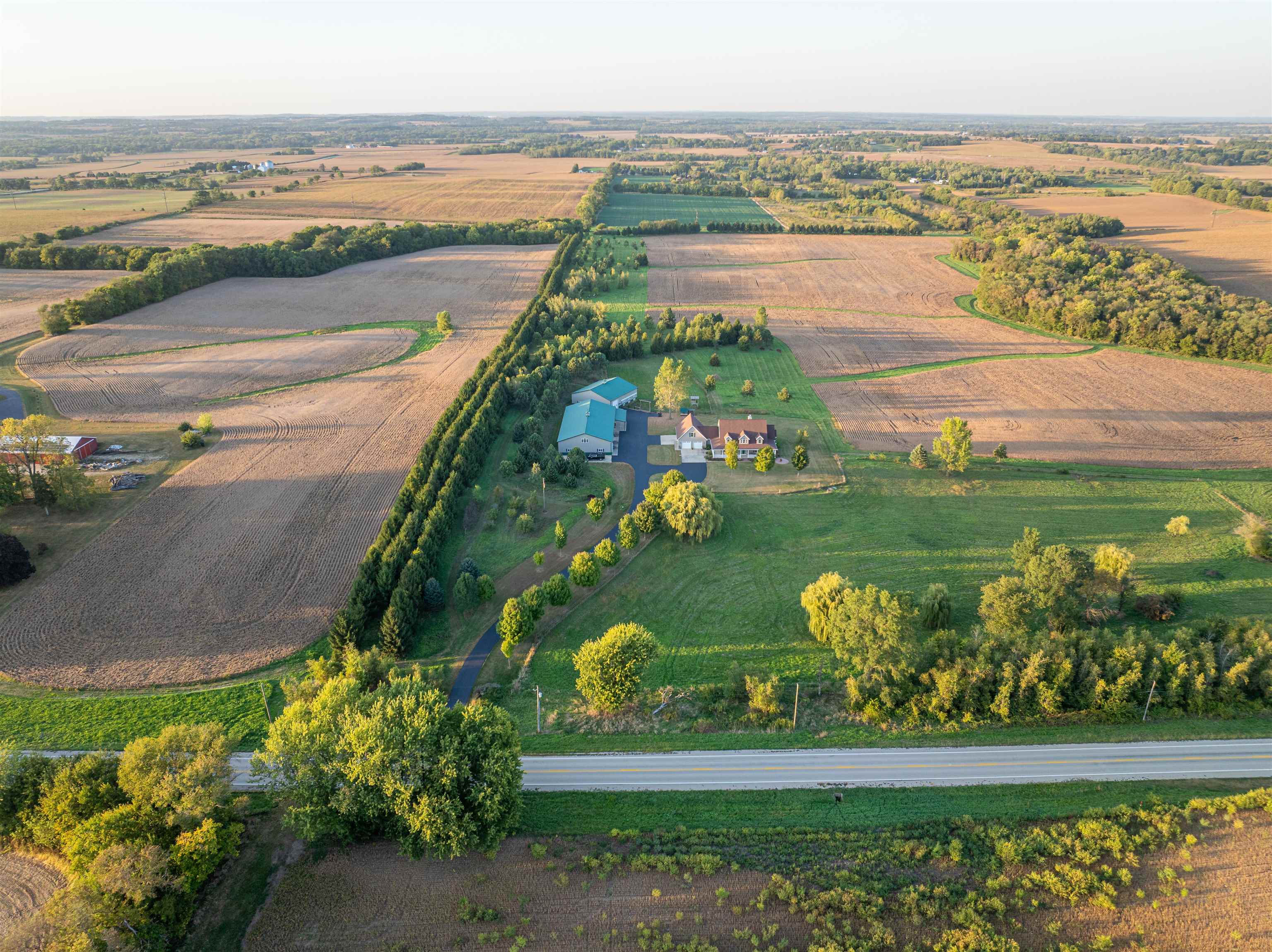 10477 (10 Ac) Telegraph Road Pecatonica, IL 61063 - Photo 8 of 99 Gallery Image 8