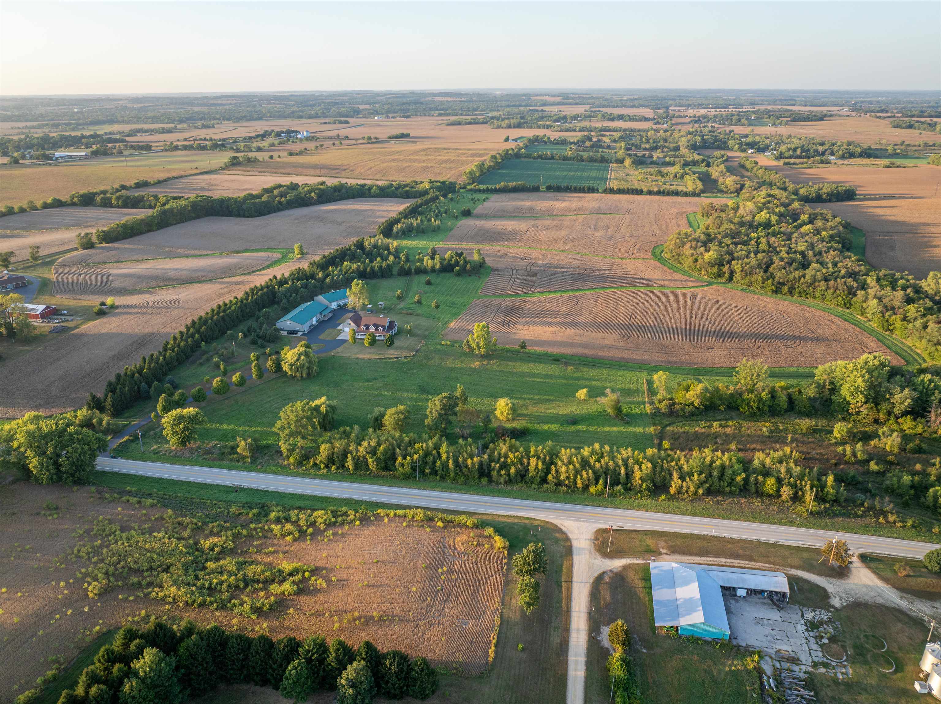 10477 (10 Ac) Telegraph Road Pecatonica, IL 61063 - Photo 9 of 99 Gallery Image 9