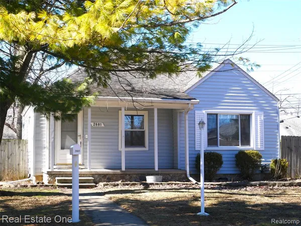 $2,060 | 2881 Ellwood Avenue, Berkley, MI 48072