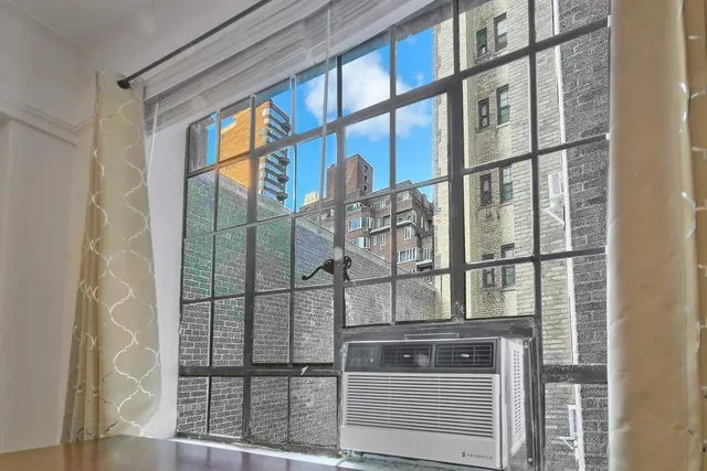 $399,800 | 10 Park Avenue, Unit 5K | Murray Hill