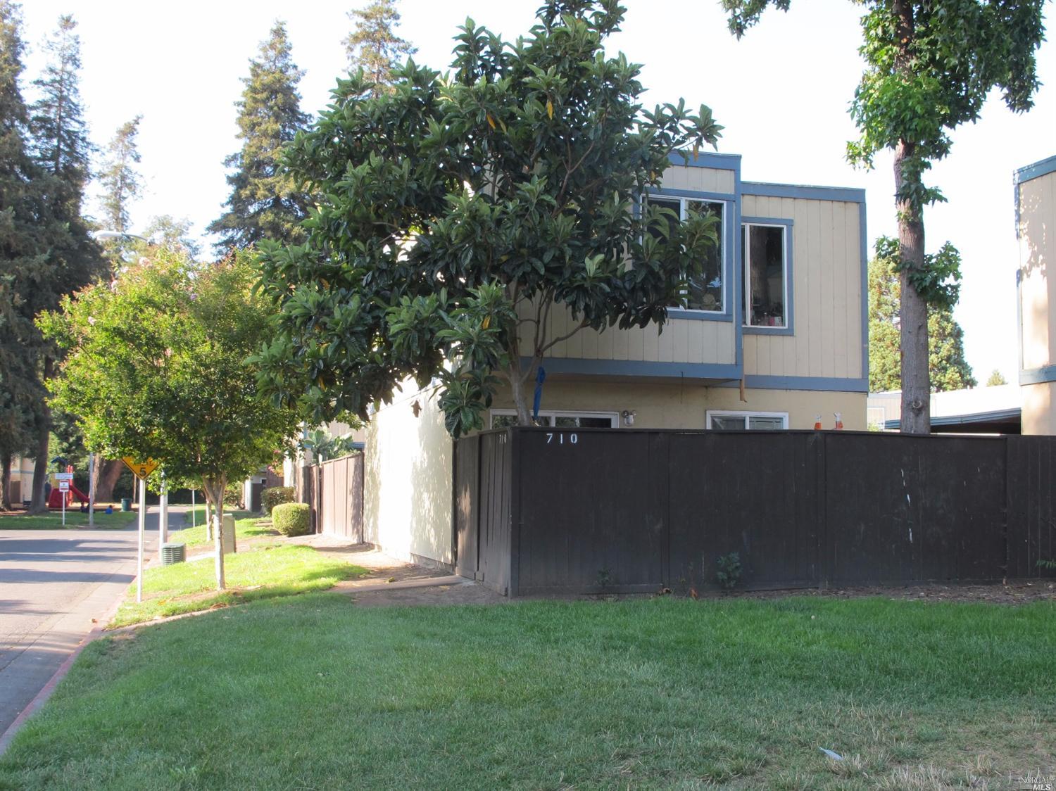 710 Simpson Place Santa Rosa, CA 95401 - Photo 1 of 1 Gallery Image 1
