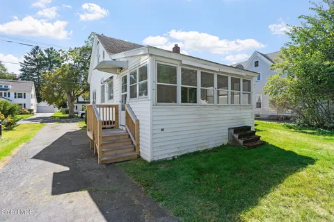 $145,000 | 143 5th Avenue, Gloversville, NY 12078