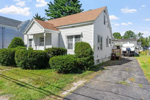$145,000 | 143 5th Avenue, Gloversville, NY 12078