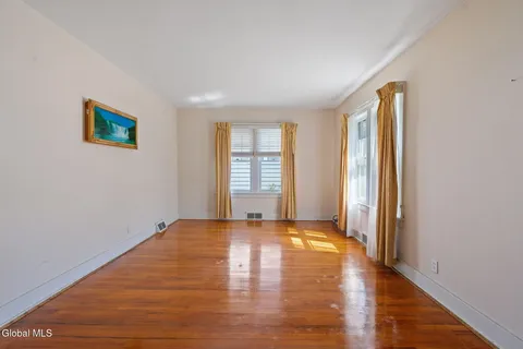 $145,000 | 143 5th Avenue, Gloversville, NY 12078