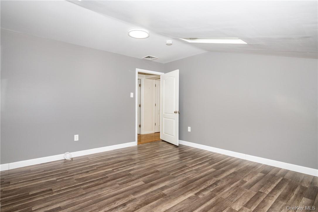 89 Ridgewood Avenue, Unit 2 Yonkers, NY 10704 - Photo 7 of 18