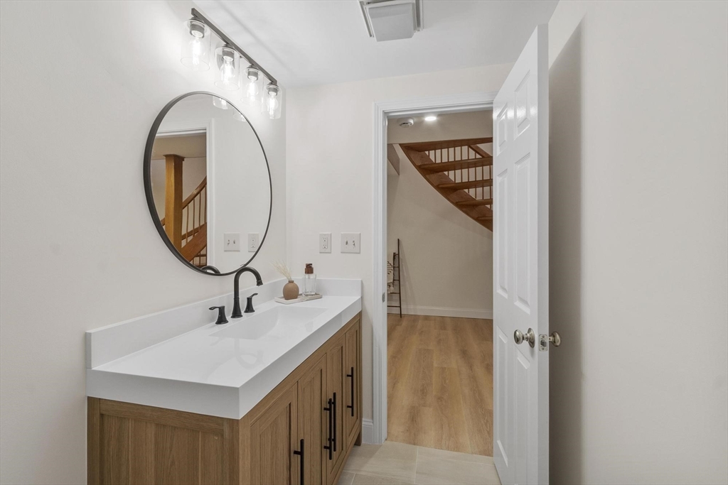 75 Page Road, Unit 20 Bedford, MA 01730 - Photo 11 of 42