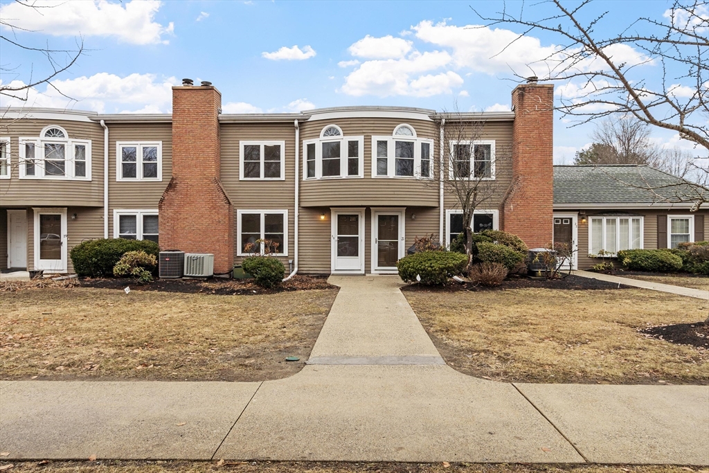 75 Page Road, Unit 20 Bedford, MA 01730 - Photo 2 of 42