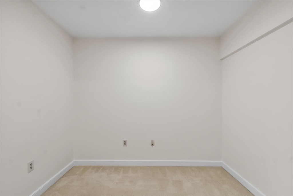 75 Page Road, Unit 20 Bedford, MA 01730 - Photo 28 of 42