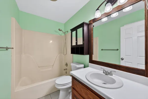 $425,000 | 217 Timberlake Drive, Springfield, TN 37172