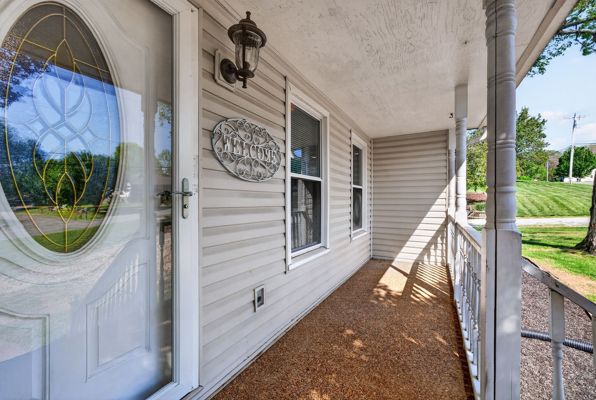 217 Timberlake Drive Springfield, TN 37172 - Photo 2 of 13